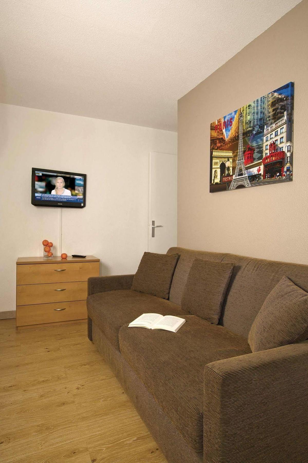Sejours & Affaires Pantin Charles De Gaulle Aparthotel Exterior photo