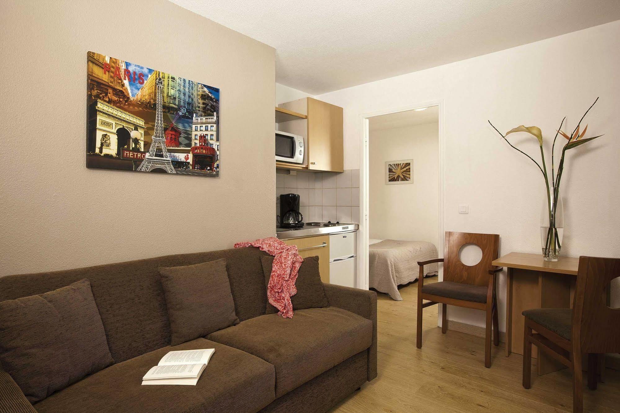 Sejours & Affaires Pantin Charles De Gaulle Aparthotel Exterior photo